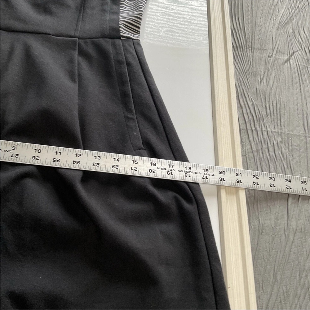 Madewell Black Sleeveless Fit & Flare Mini Dress with Striped Side Panels Size 0 - Picture 10 of 11